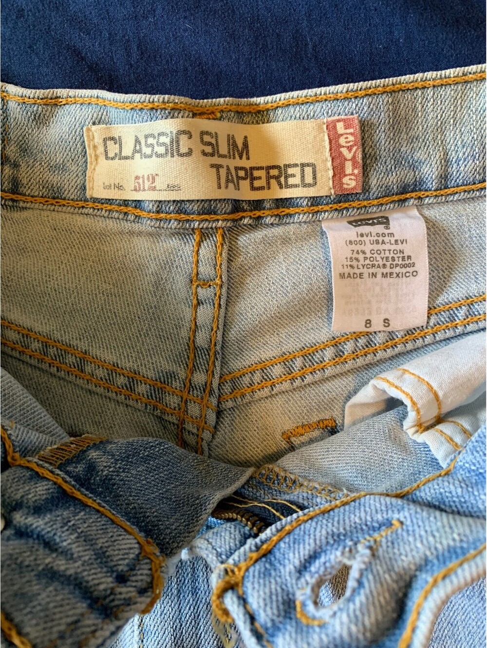 W2K Levi's 512 Classic Slim Tapered Light Wash Jeans Size 8S - Picture 5 of 5